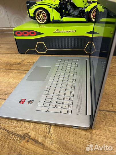 Свежий ноутбук HP Ryzen 5300U 17.3