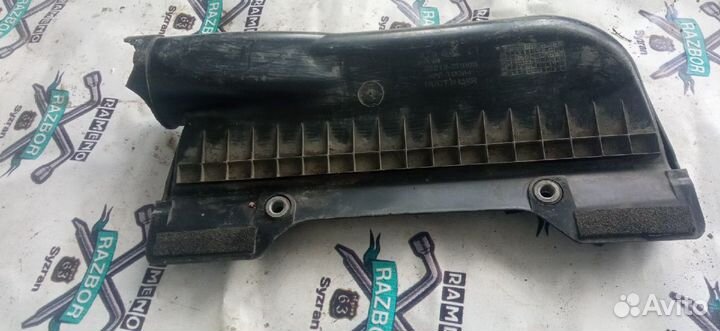 Воздухозаборник Hyundai Elantra Hd