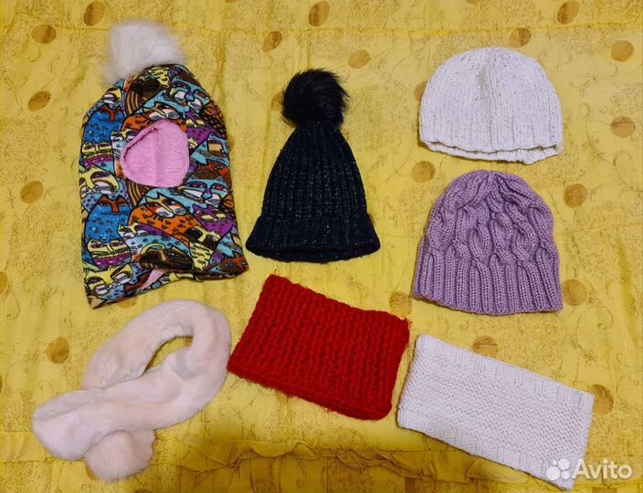 Шапки, перчатки, шарфы, носки