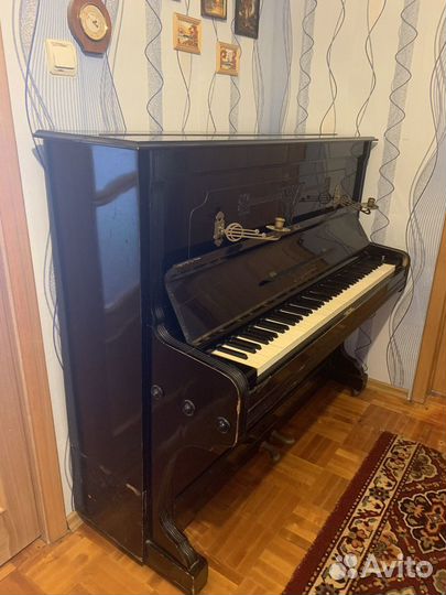 Пианино Якоб Беккер J.Becker