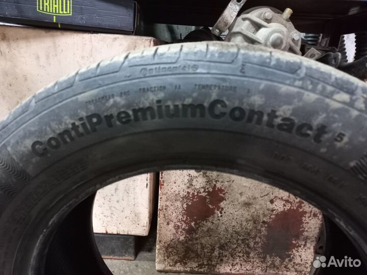 Continental ContiPremiumContact 5 225/60 R17 99V