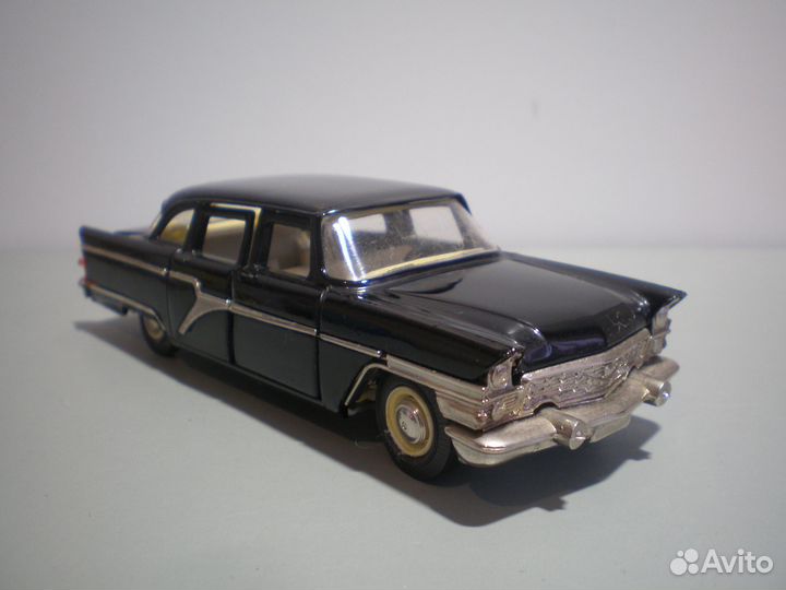 Коллекционные машинки СССР модели 1 43