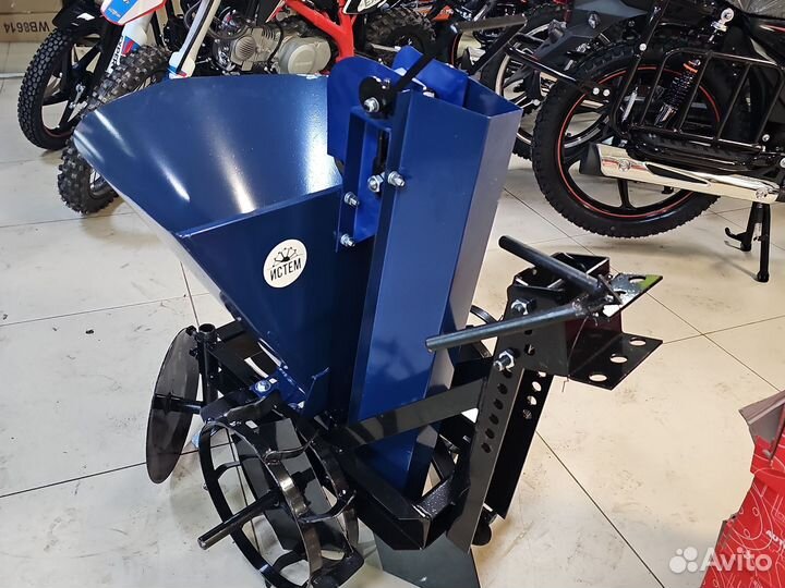 Картофелесажалка