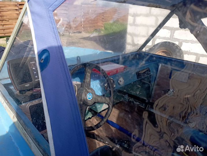 Лодка с матором