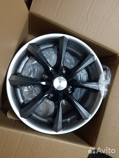 Диски литые r14 4x114.3 skad