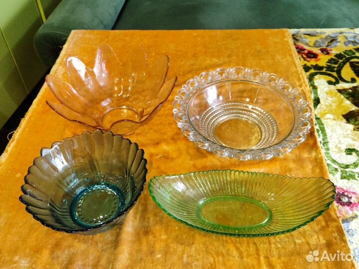 Ваза для фруктов цветное стекло СССР