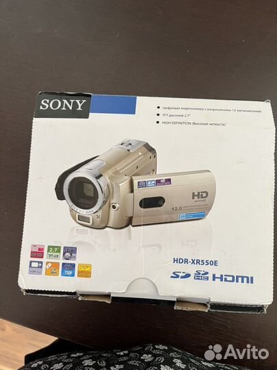 Видеокамера sony