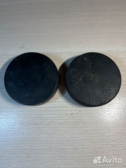 Шайба хоккейная