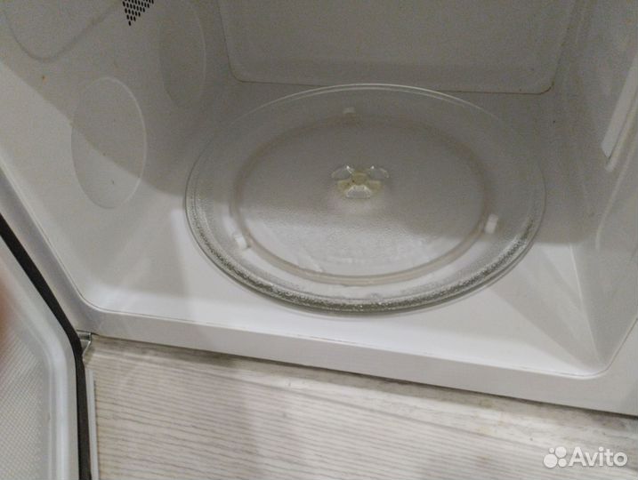 Микроволновая печь