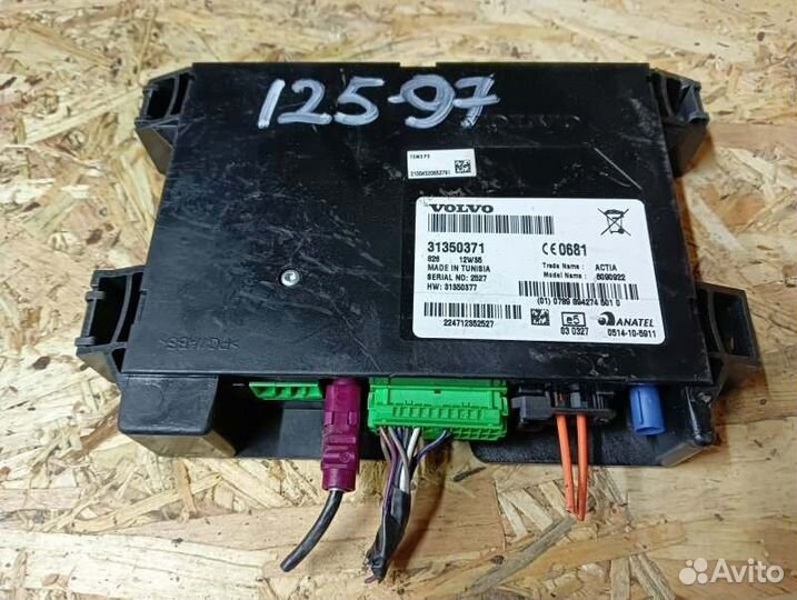 Блок управления телефоном Volvo Cross Country D