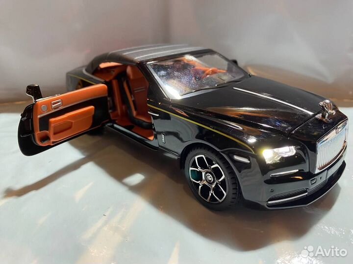 Детская игрушка металлическая Rolls Royce Dawn