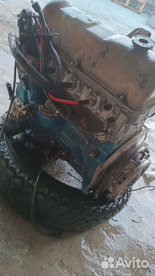 Двигатель 2106