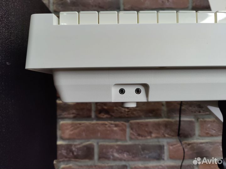 Белое Цифровое Пианино для Муз школы + Стойка