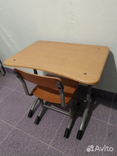Стол (парта) стул