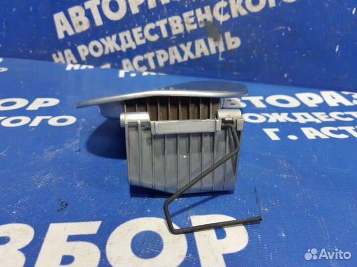 Лючок бензобака Citroen Xsara лифтбэк 1998