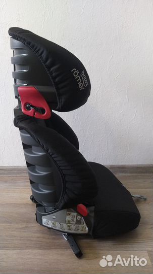 Детское автокресло 15-36 кг