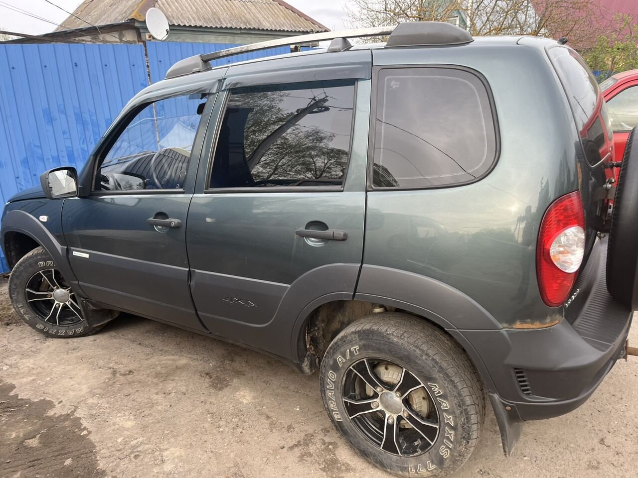 Chevrolet Niva: фото владельца