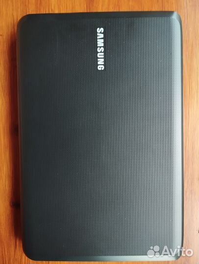 Ноутбук Samsung R530