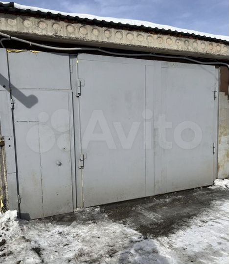 Гараж, > 30 м²