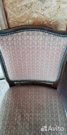 Антикварный стул