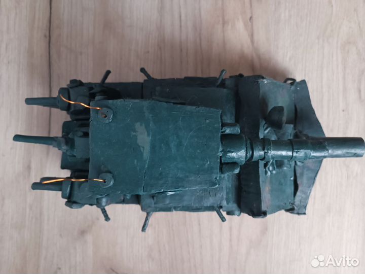 Танк из пластелина