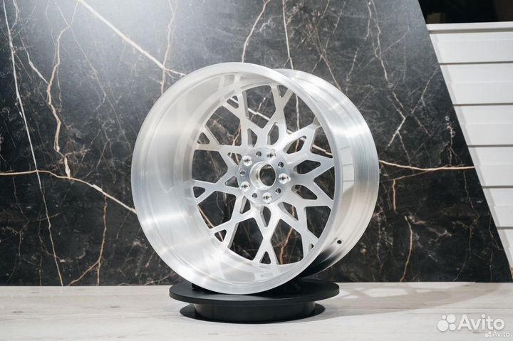 Кованные диски R20 BMW i3