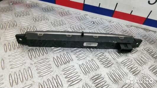 Кнопка аварийки land rover discovery 3 (HNT14I501)