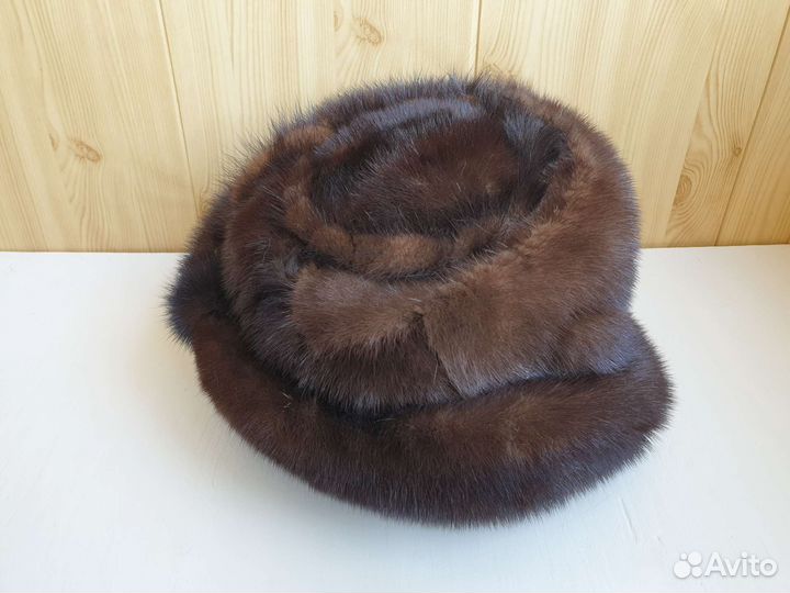 Норковая шапка