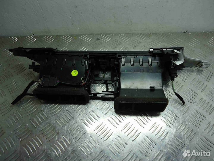 Дефлектор обдува салона Audi A7 4G 4G1820951