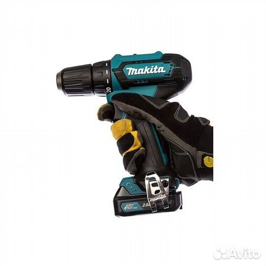 Аккумуляторная дрель-шуруповерт Makita DF333dwae