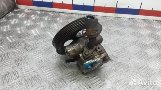 Насос гу mitsubishi L200 K4T, Номер 9220B1 (8OK18BT01)