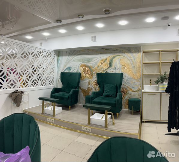 Мастер маникюра