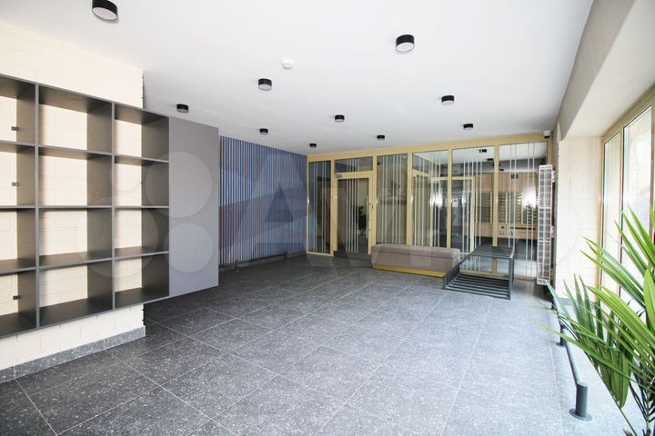 3-к. квартира, 92 м², 1/10 эт.