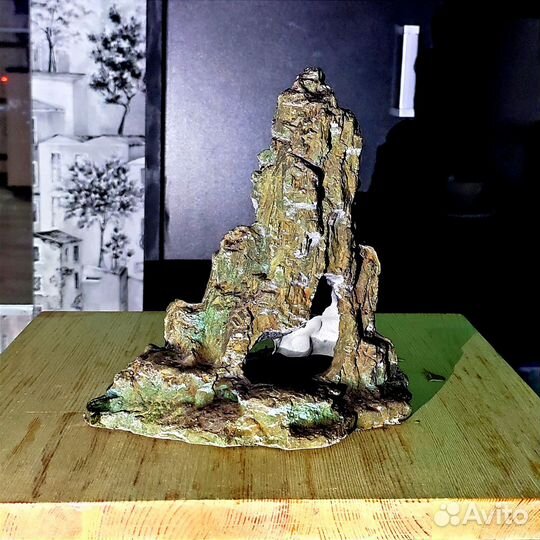 Грот для аквариума