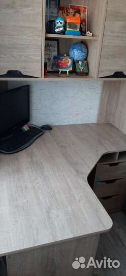 Угловой письменный стол бу