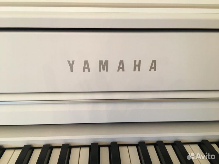 Электропианино Yamaha CLP-535