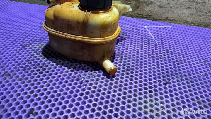 Бачок расширительный Daewoo Nexia