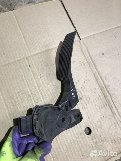 Педаль газа датчик педали