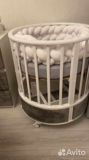 Детская кроватка трансформер круглая и комод