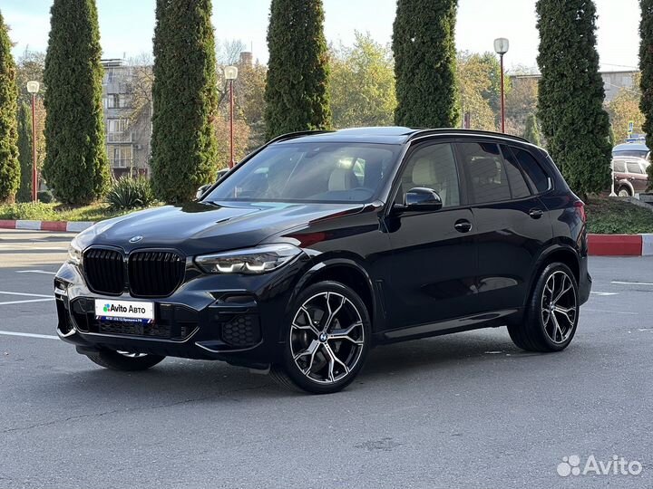 BMW X5 3.0 AT, 2022, 8 000 км