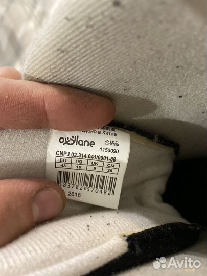 Продам 2 пары коньков мужские и женские