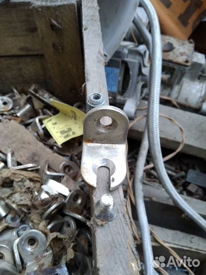 Уголки-крепления мебельные комплект