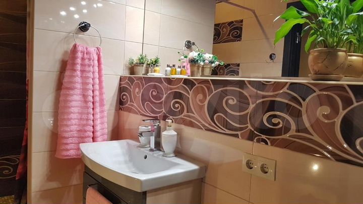 2-к. квартира, 46 м², 4/8 эт.