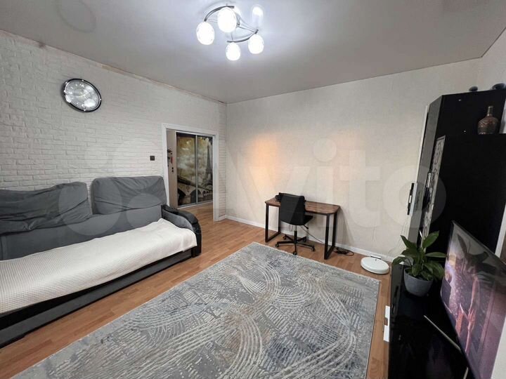 2-к. квартира, 55 м², 8/9 эт.