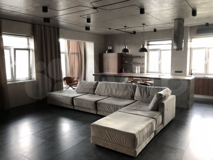 2-к. квартира, 90 м², 2/6 эт.