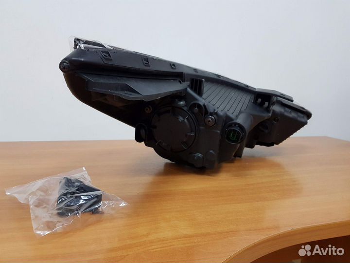 Фара Хендай Солярис 2010-2014