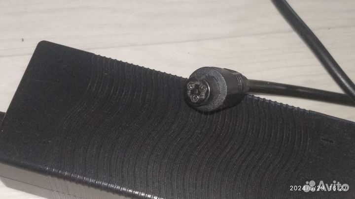 Зарядное устройство для гироскутера