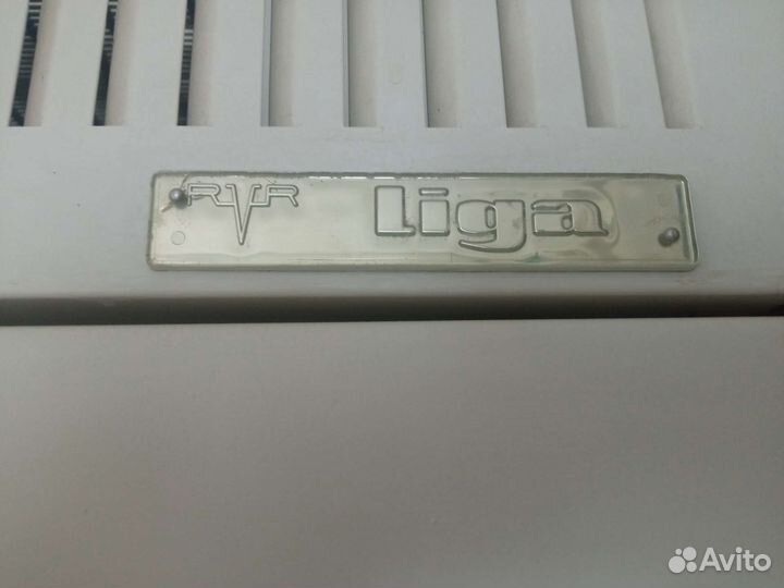 Холодильник Liga подвесной