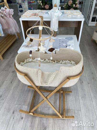 Вязанная люлька корзина для выписки вналичии