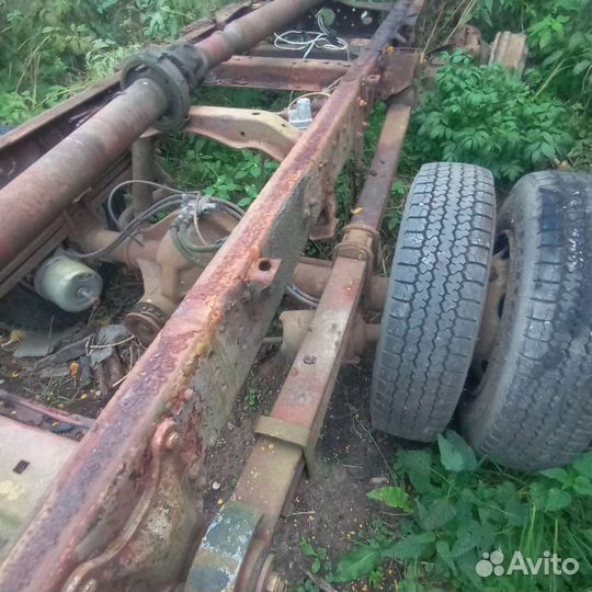 Запчасти Мерседес 914